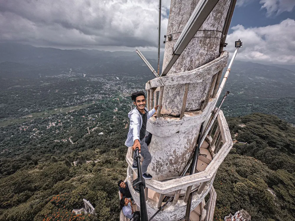 Ambuluwawa Tower 2
